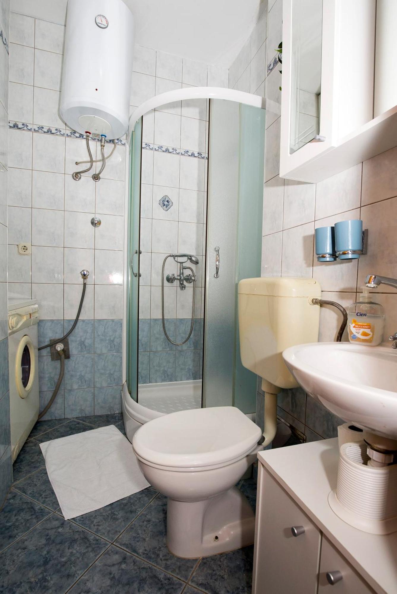 Apartman Roza Omiš Esterno foto